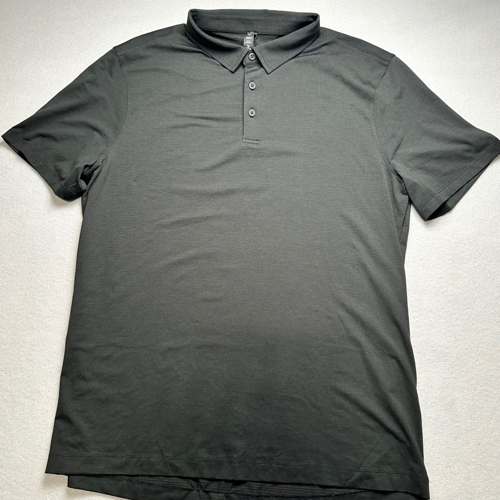Lululemon Evolution Polo Shirt Mens XL Black Short Sleeve LM3CYSS Activewear